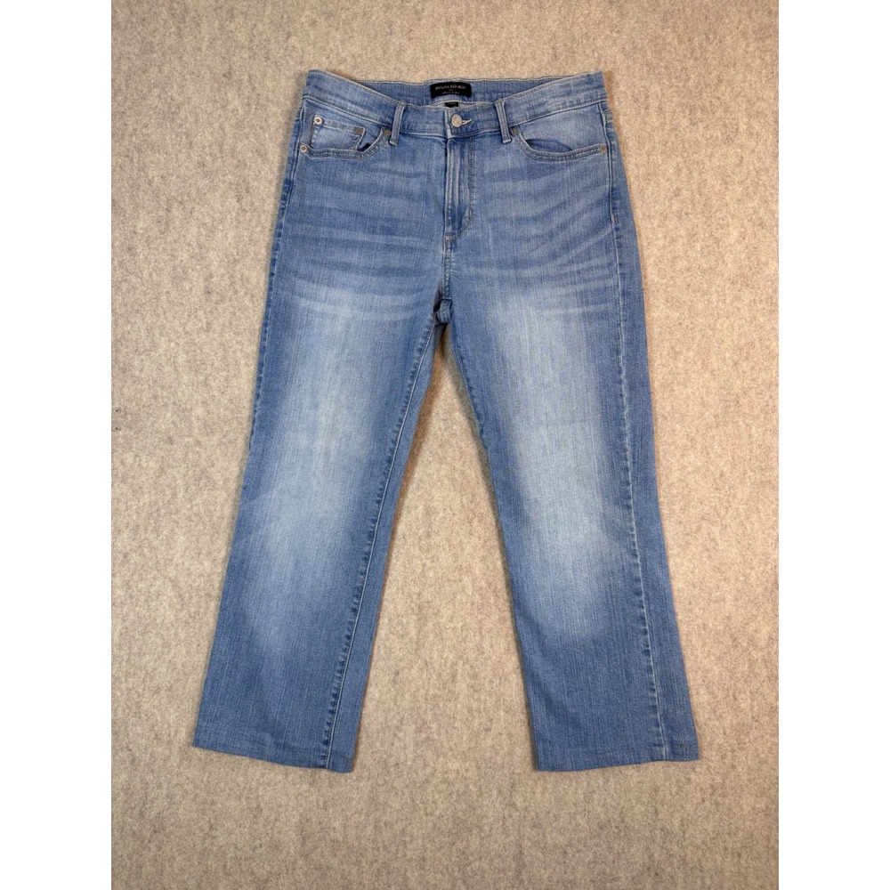 P9. Banana Republic Girlfriend Jean Petite 31/12 Light Wash Denim Straight‎ Leg